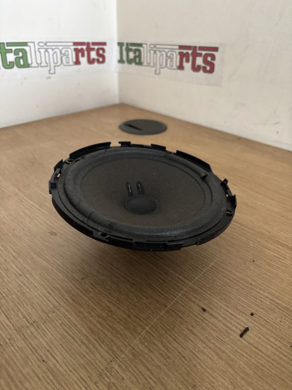 Speaker for door no cover or chrome ring - 60670880 - Alfa Romeo 166 **used part**