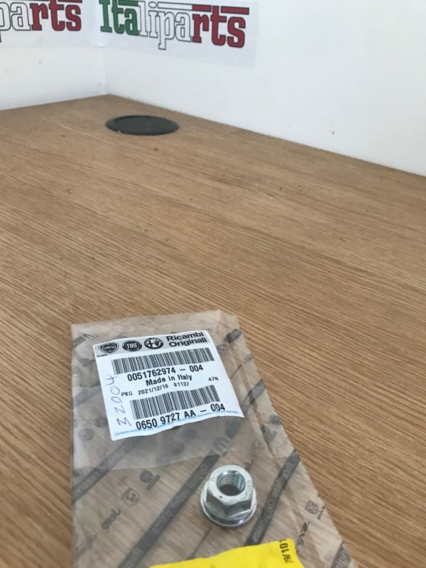 Nut for suspension - 51762974 - Fiat 500 Panda Punto **price is for one**