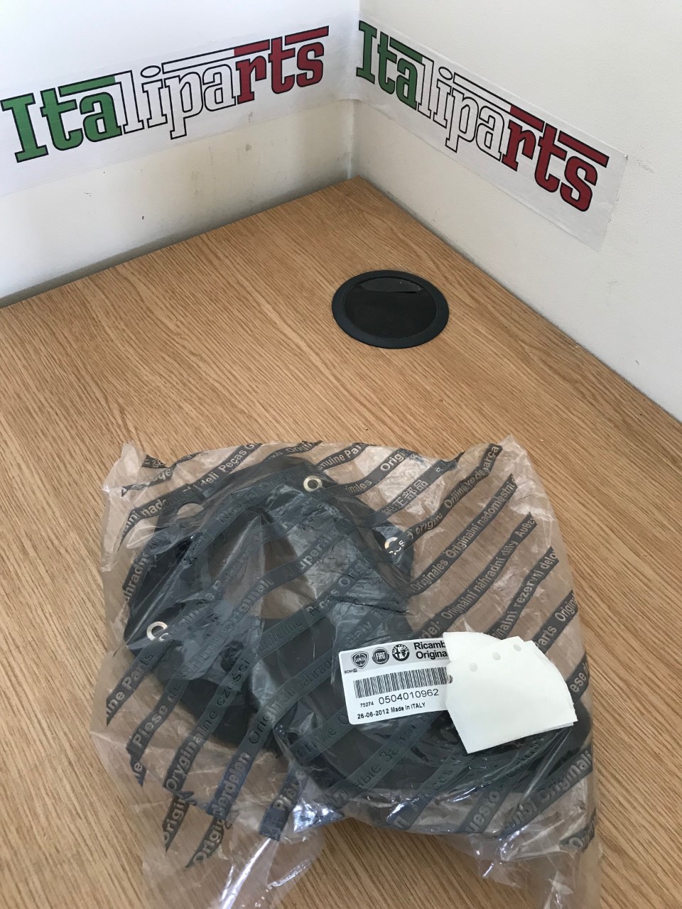 Lower timing belt cover 504010962 Fiat Ducato 2.8 19942006