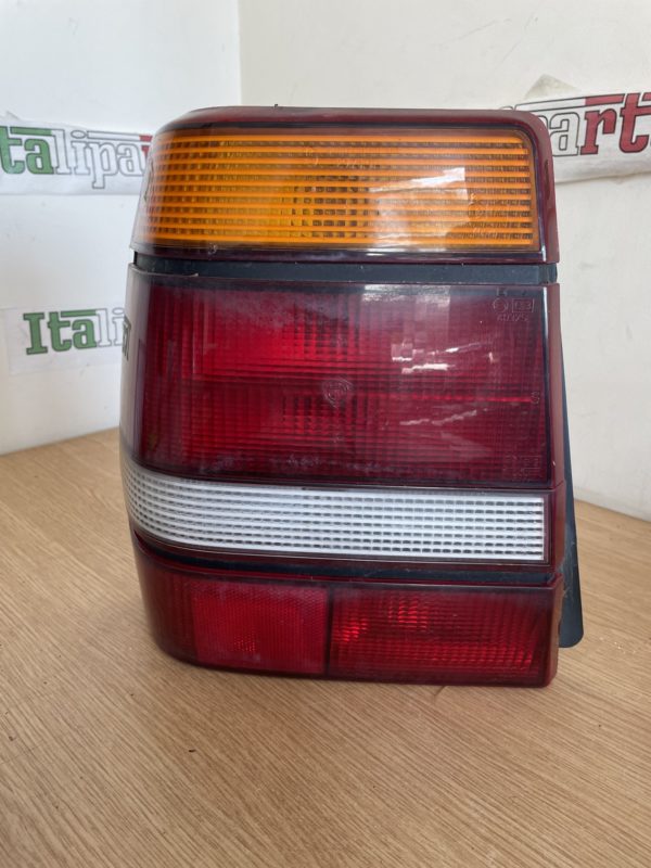 Rear light left - Seiima 29752101 - Lancia Thema **used part**