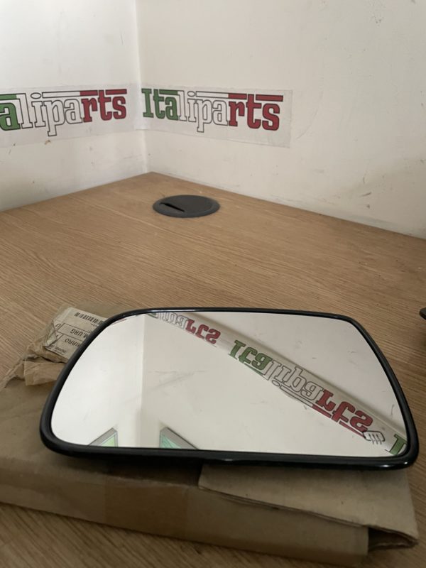 Door mirror glass left - K04886121AA - Jeep Grand Cherokee 2005-2010