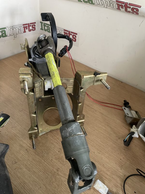 Steering column - Alfa Romeo 166 V6 Sportronic **used part**