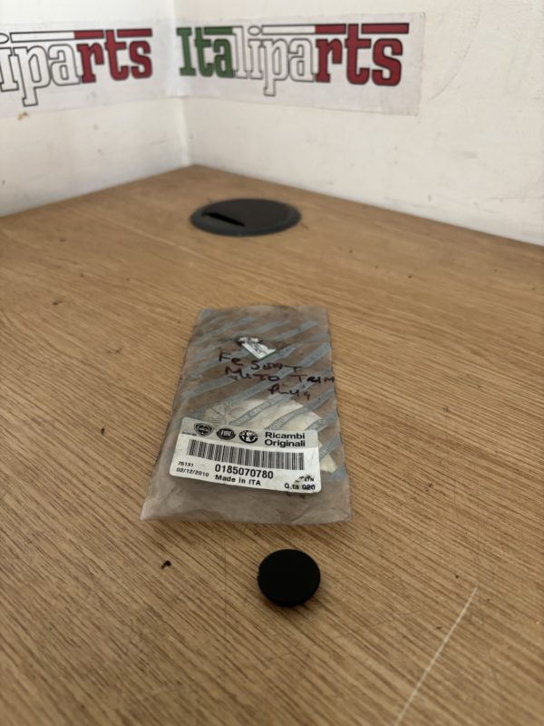 Plug for seat - 185070780 - Alfa Romeo MiTo Giulietta