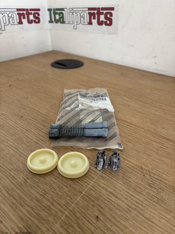 Handbrake spring kit - 9948362 - Fiat Punto MKI/II/III