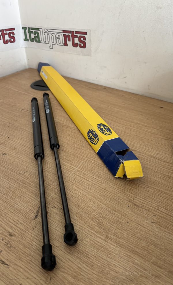 Bonnet strut pair Magneti Marelli - 60658924 - Alfa Romeo 166