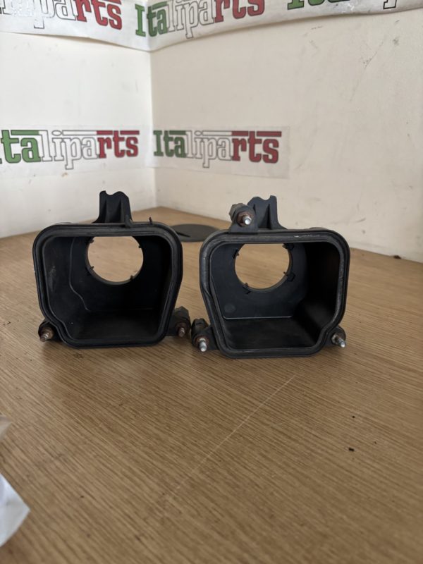 Headlight bulb holder pair - Alfa Romeo 166 original **used parts, one clip broken**