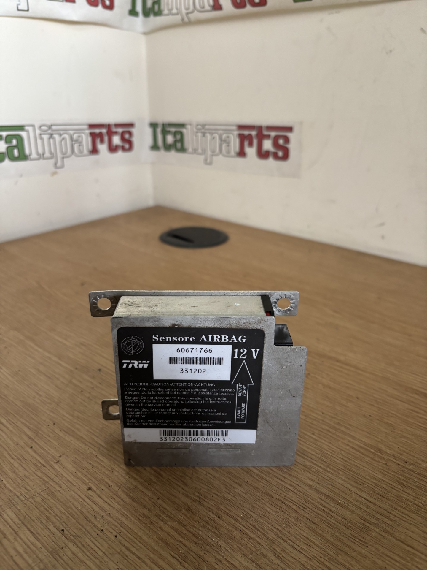 Air bag ECU - 60671766 - Alfa Romeo 166 **used part**