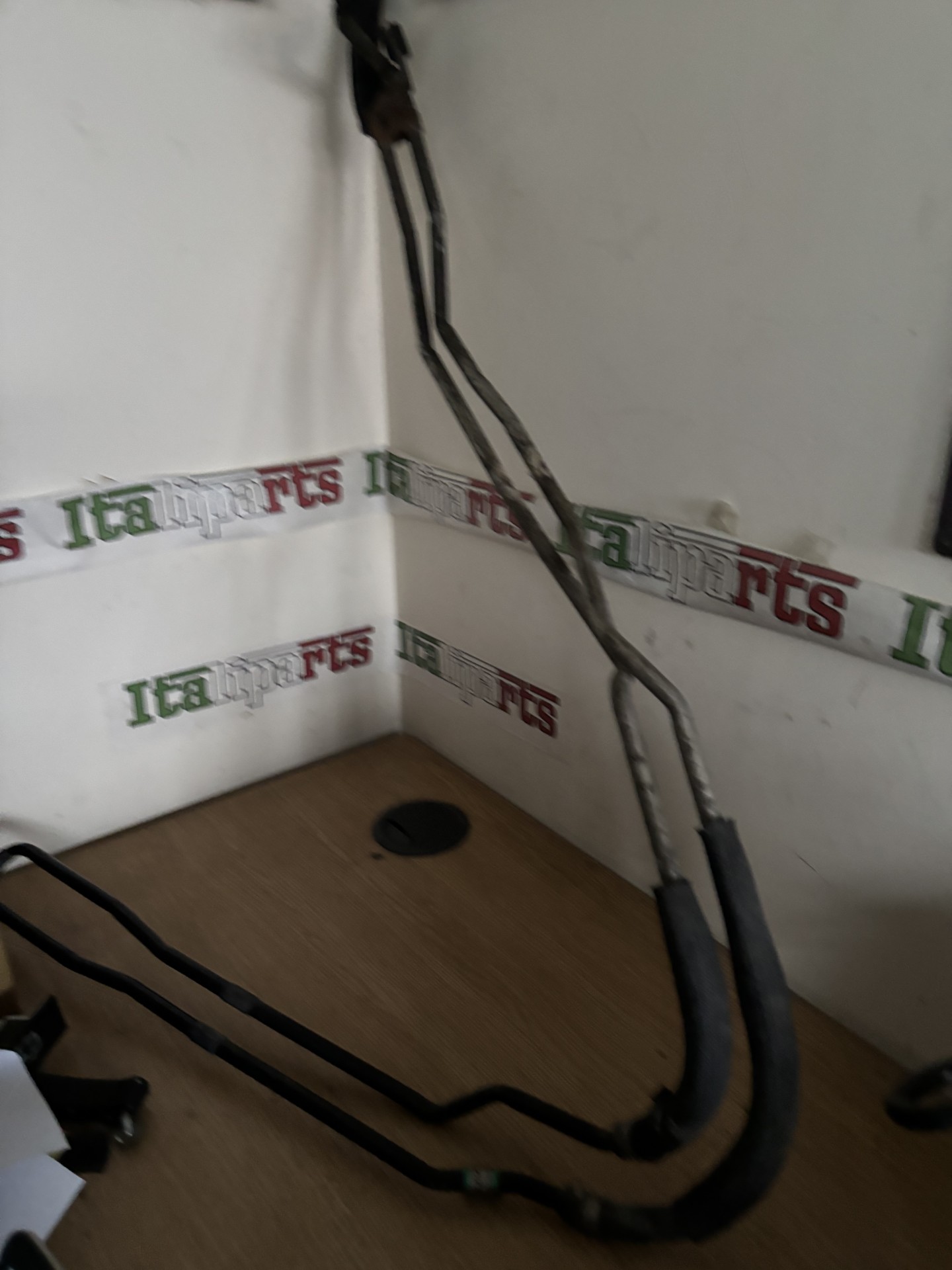 Power steering pipes - 60678732 - Alfa Romeo 166 2.0 TS **used parts**