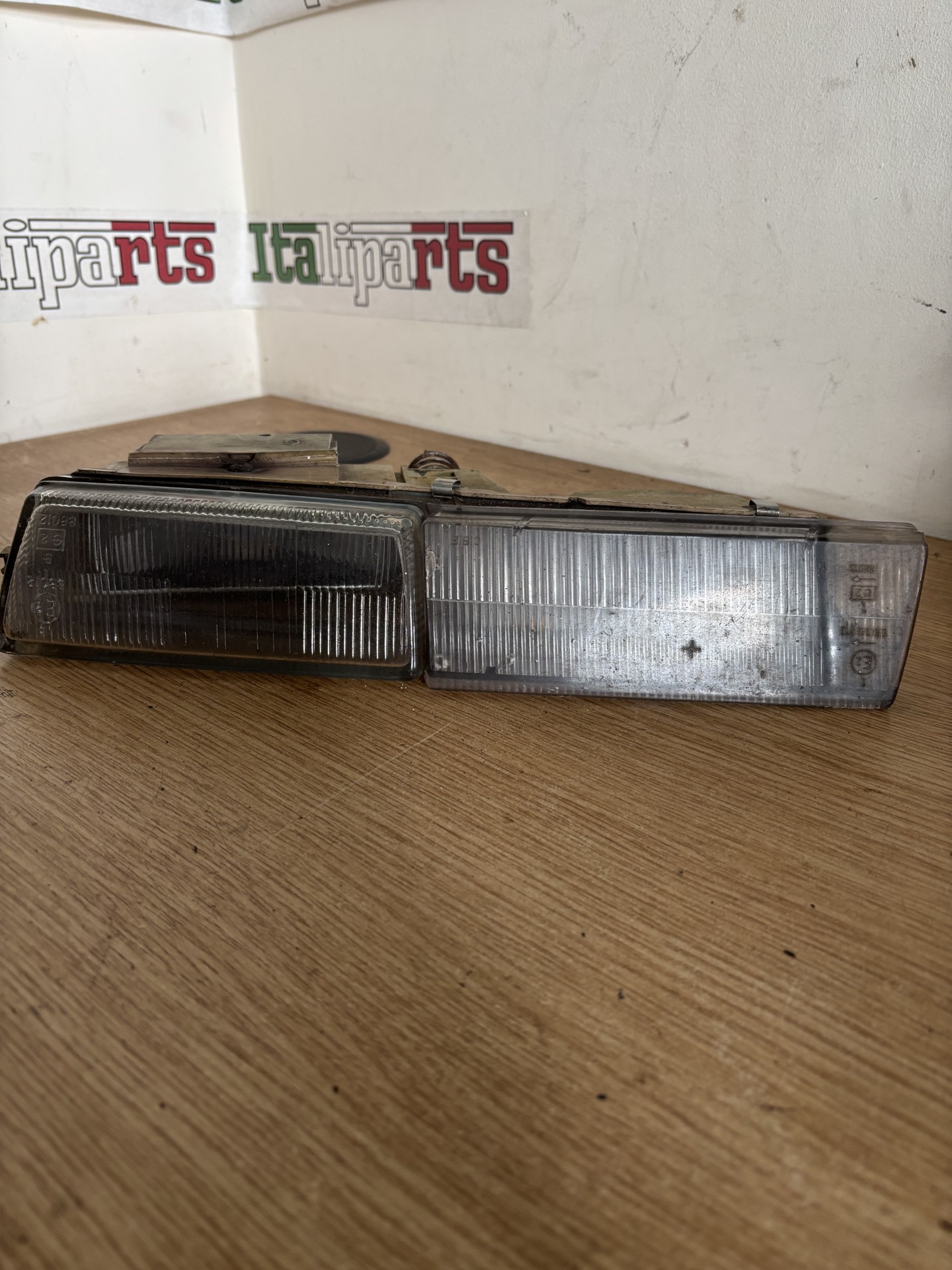 Indicator front left - 630341 - Citroen XM **used part**