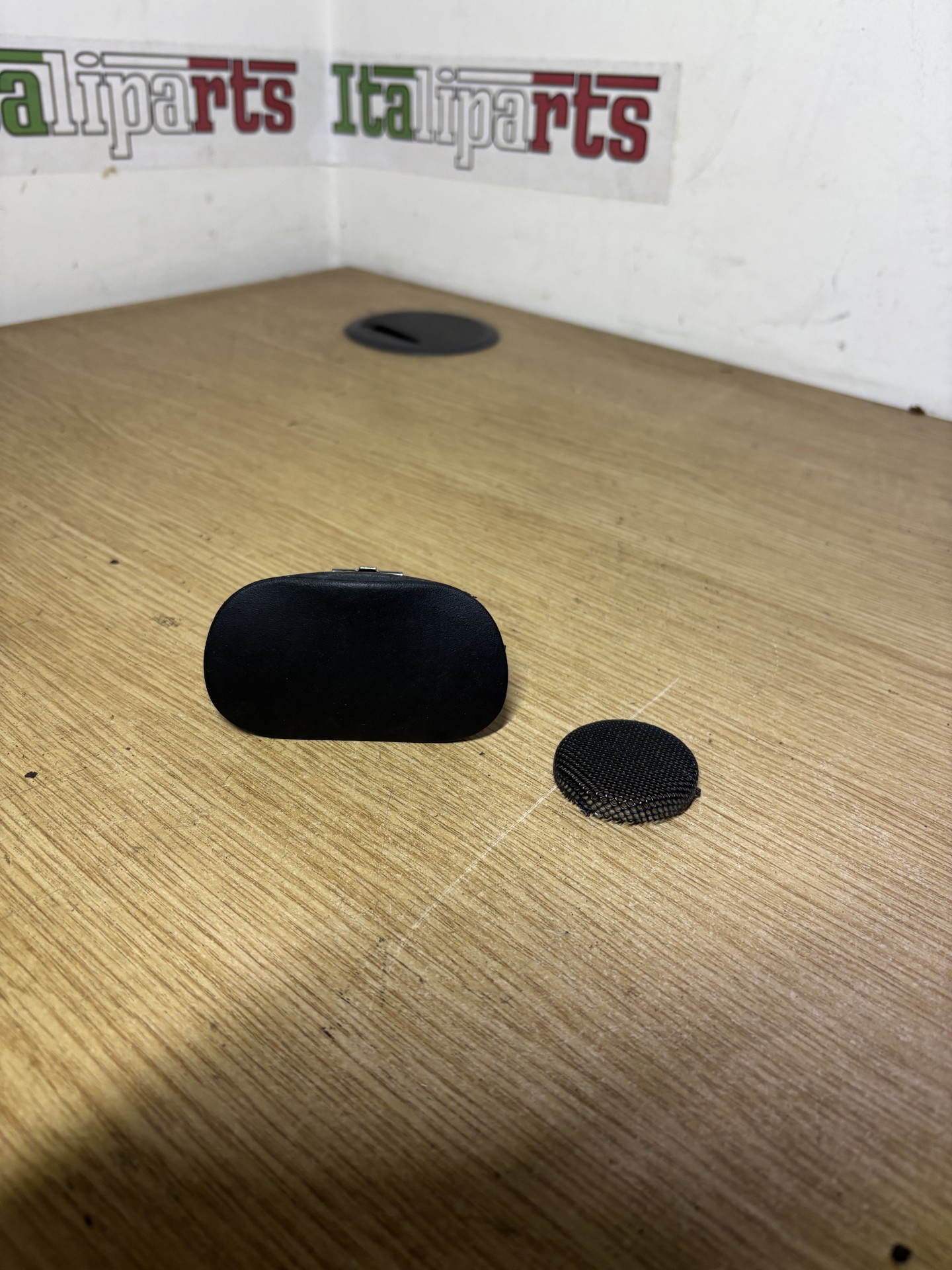 Inner door handle ashtray and tweeter mesh set - A739 FX - Alfa Romeo 166 **used parts**