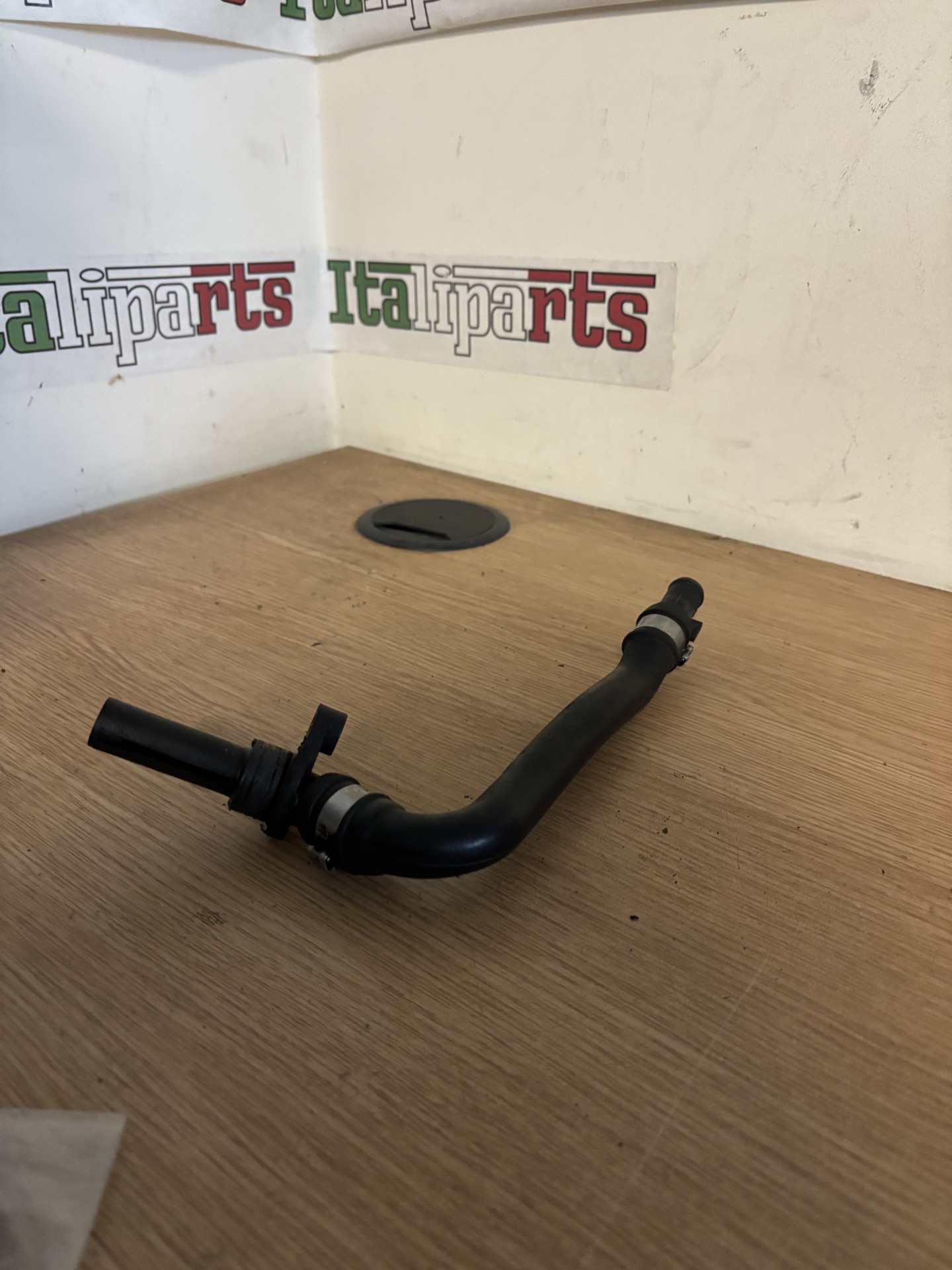 Oil breather hose - PA6630 - Alfa Romeo 166 V6 **used part**