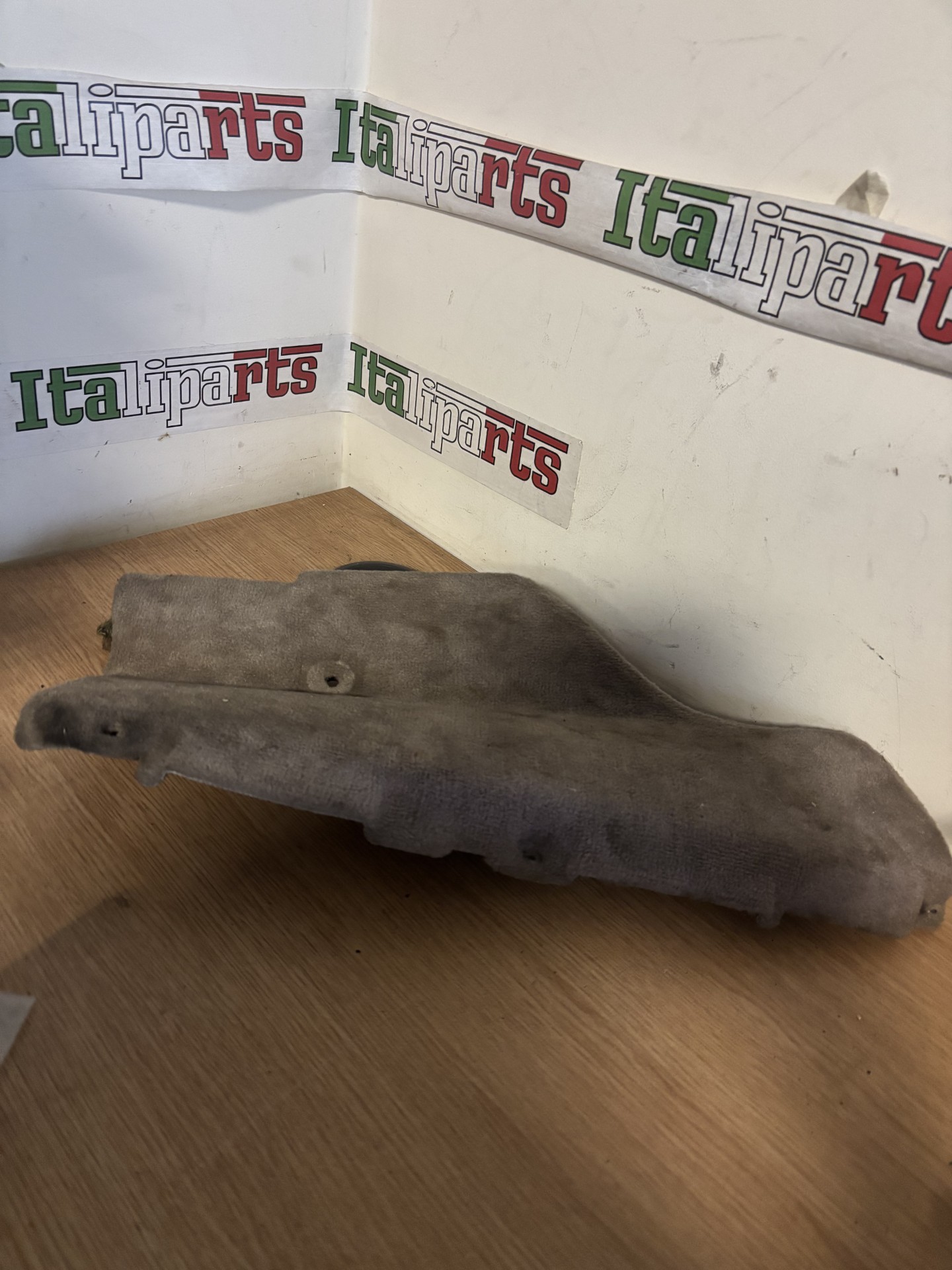 Front footwell trim carpet under glovebox beige - Alfa Romeo 166 **used part**