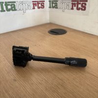 Wiper stalk white - 67828A/81  60741705 - Alfa Romeo 75 90 RZ SZ **used part**