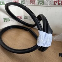 Door seal front left - 46820723 - Alfa Romeo 147 5 door **used part**