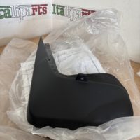 Mudguard front one - K82210718AB - Chrysler Voyager