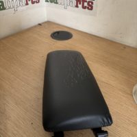 Centre armrest lid black - 156028296 - Alfa Romeo 166 **used part, cover has some cracking**