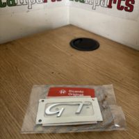 'GT' boot badge - 60690947 - Alfa Romeo GT